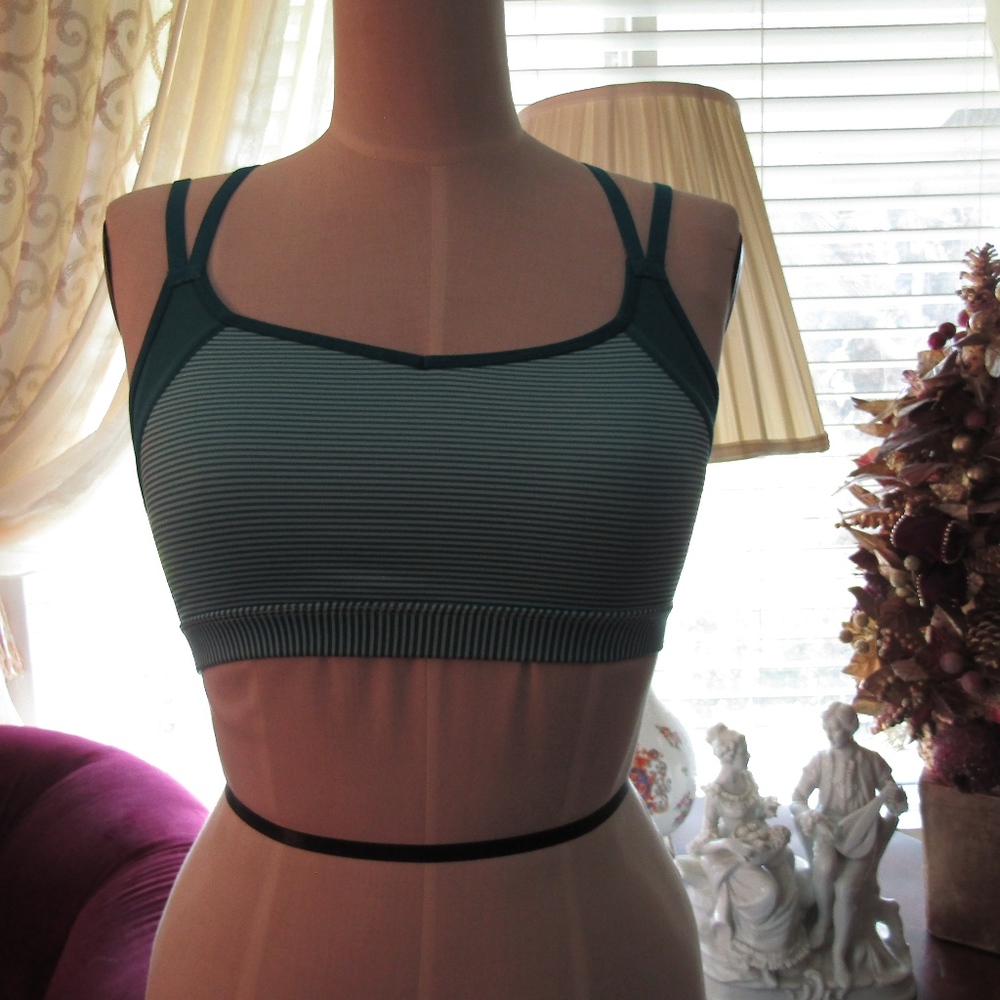 Green and White Striped Athletic Crop Top